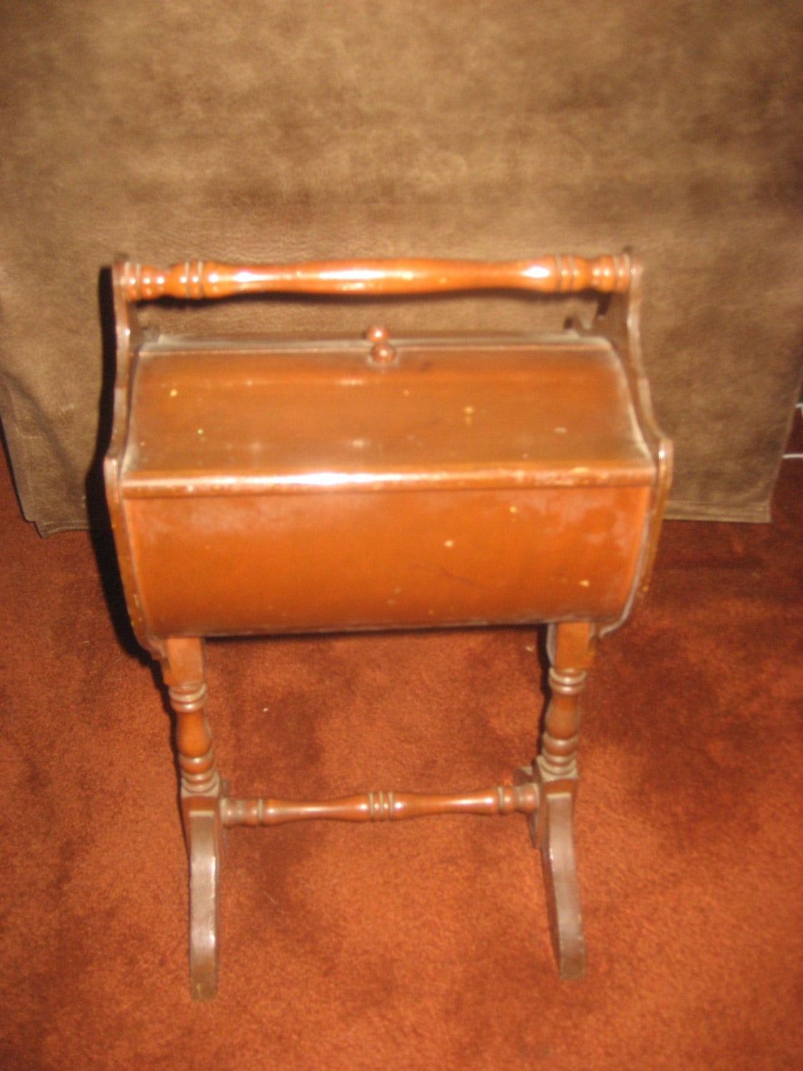 1940s Vintage Wood Sewing Box w/Handle and Legs
