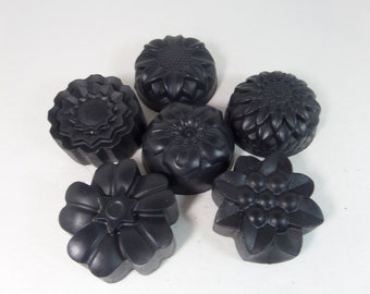 Homemade activated charcoal detox facial/body soap lemongrass tea tree oil natural/vegan black head oily face acne treatment