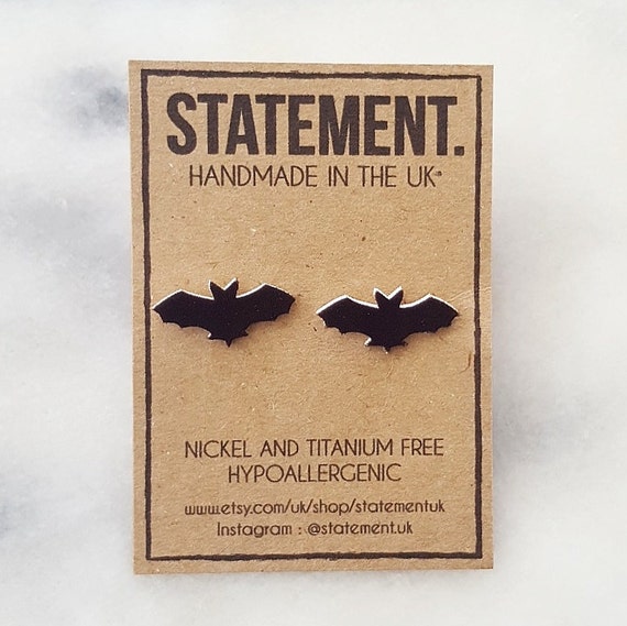 Halloween Black Flying Bat Animal Stud Earrings 1 pair