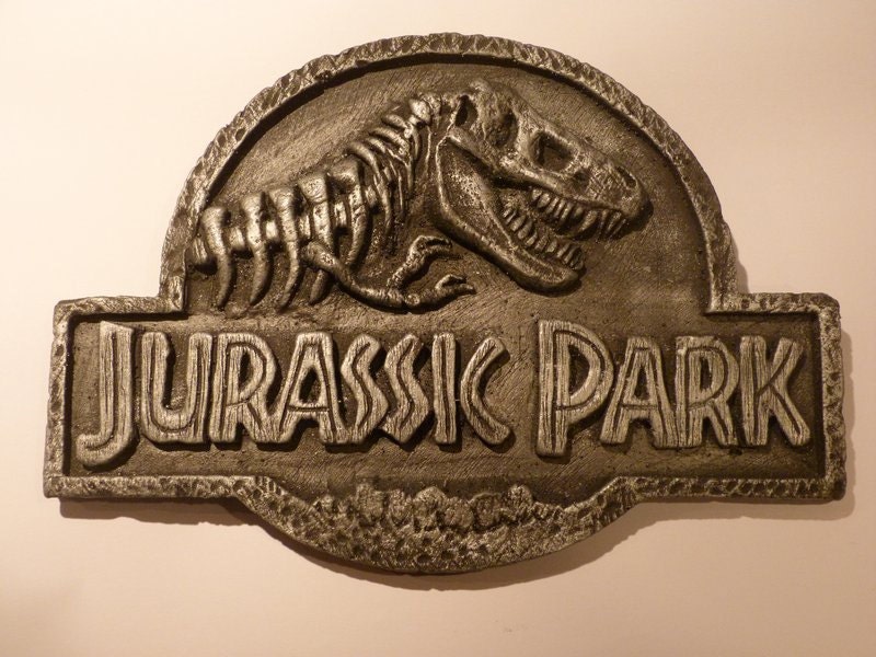 Jurassic Park Plaque Resin Replica display silver