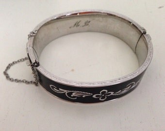 Vintage Whiting & Davis Stamped Etched Bangle