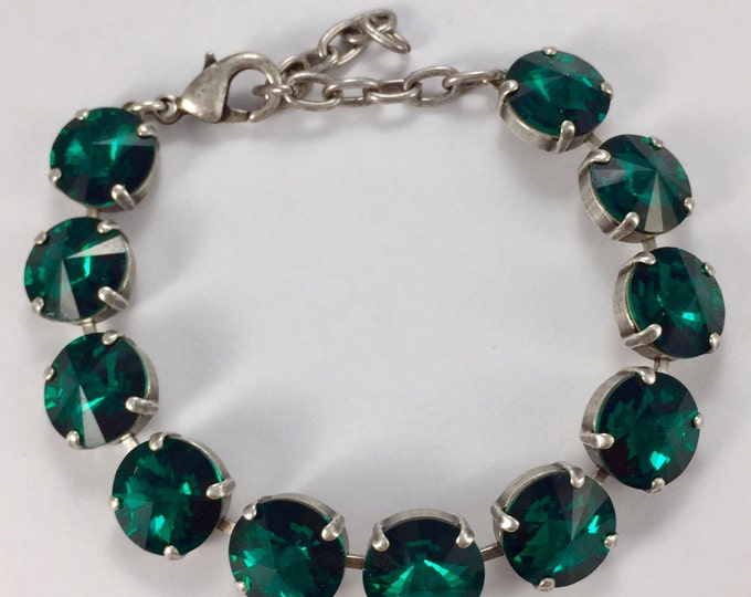 Luxury emerald green Swarovski crystal tennis bracelet. Cruise, spring/summer 2017 fashion trend report!