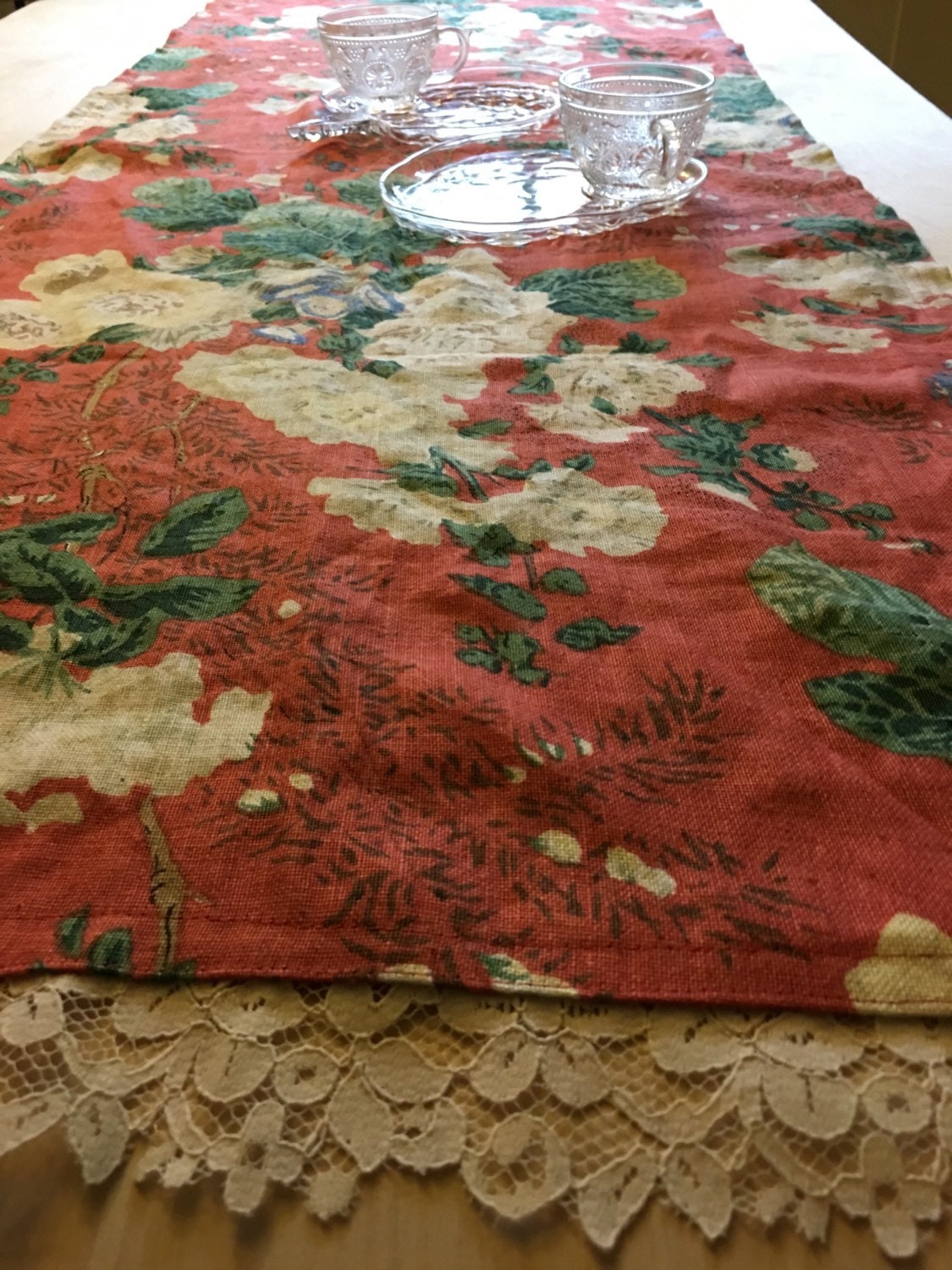 Chandeliers & Pendant Lights