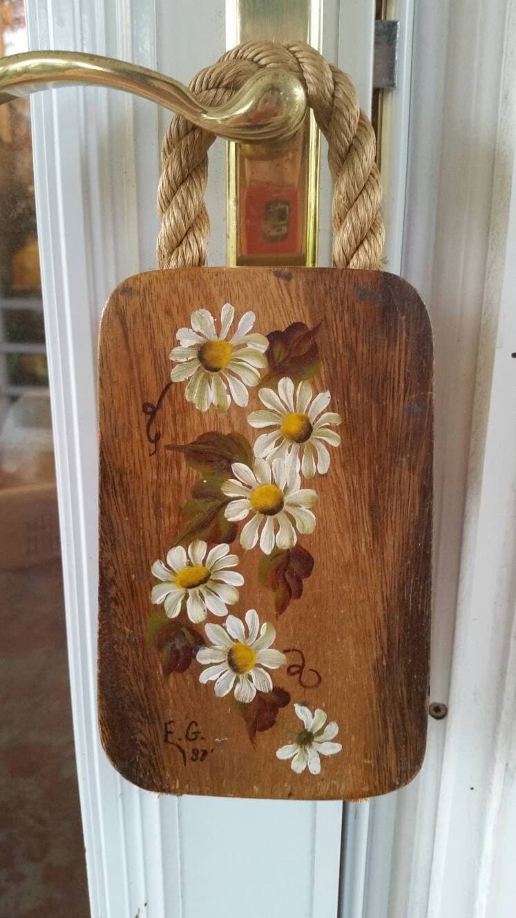 Vintage wooden hand painted door hanger rope floral flowers