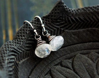 Drop Earrings, Moonstone Earrings, Moonstone Jewelry, Rainbow Moonstone, Dangle Earrings, Sterling Silver, White Gemstone, PoleStar