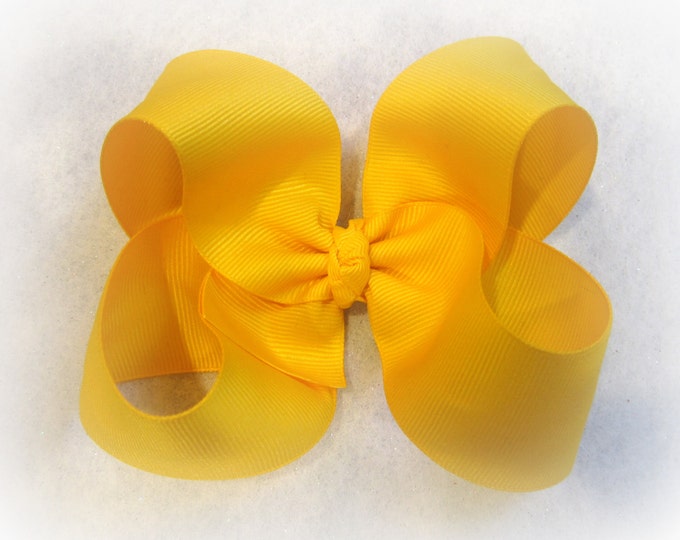 Yellow Hair Bow, Large Boutique Hair Bow, Lemon Yellow Hairbow, Big Classic Bow, Single Layer Bows, 4 5 inch Hairbows, Girls Hair Bows, 45G