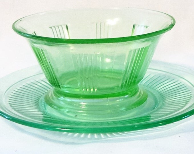 Vaseline Green Serving Dishes, Two Saucers and Small Dessert Bowl, Green Depression Glass, 3 Piece Glass Serving Set, Vaseline Glass Set