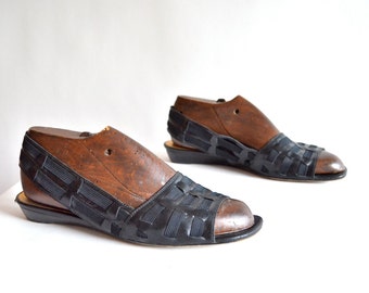 SUPER SALE / Vintage 1990s Dani BLACK leather slingback sandals / 8.5