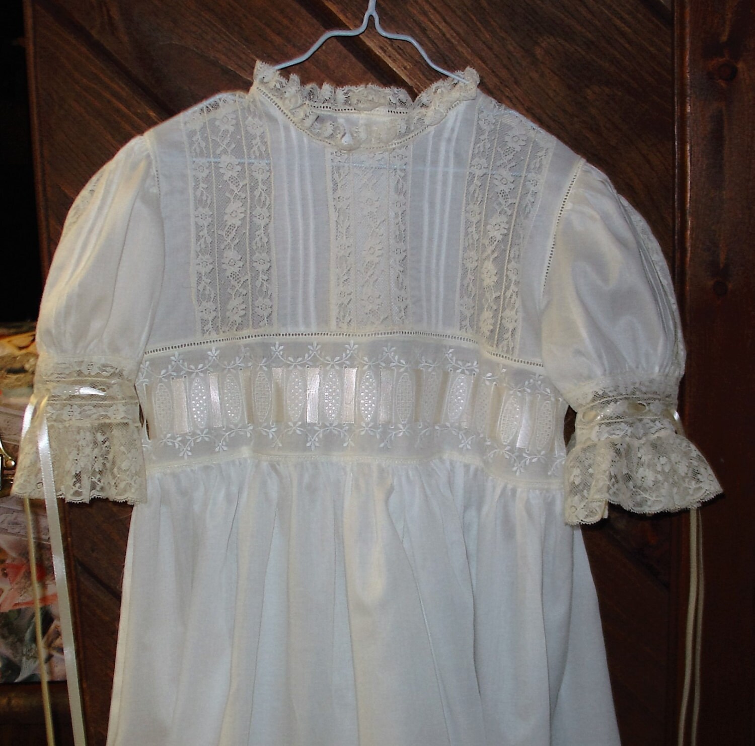 Heirloom dress size 7 white/ecru Communion Confirmation