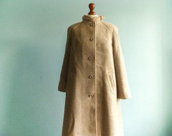 Vintage wool coat women / beige / a line / maxi long / medium large
