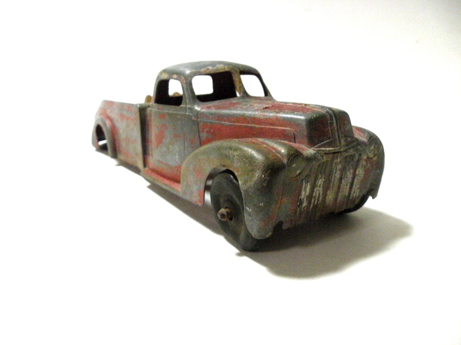 Vintage Toy Truck 474 Red Tow Truck Hubley Kiddie Pressed