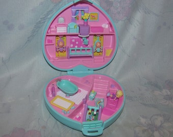 1989 Bluebird Polly Pocket Country Cottage by pollypocketplus