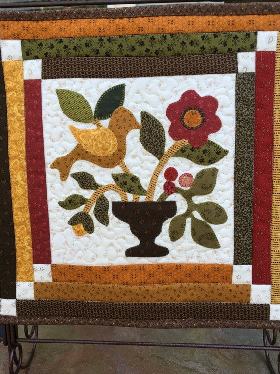 summer-blooms-little-quilt-wall-hanging-by-krasoskiskrafts-on-etsy