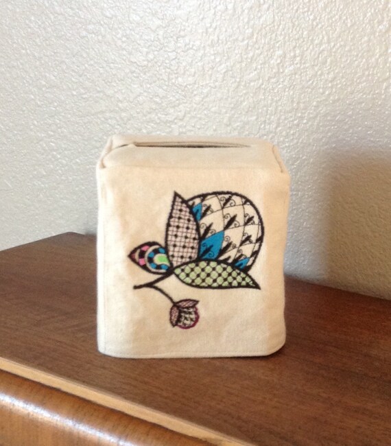 Short stem Blackwork flowers machine embroidery tissue box