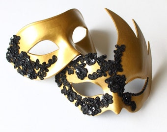 Unique Couple's Matching Black & Gold Masked Ball Masquerade Masks