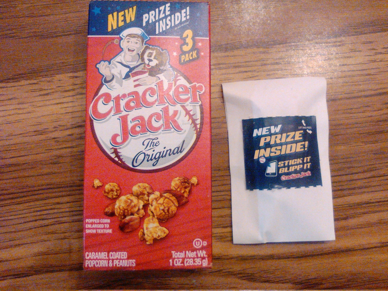 One Tree Hill Haleys Cracker Jack Box Beaded Bracelet prop