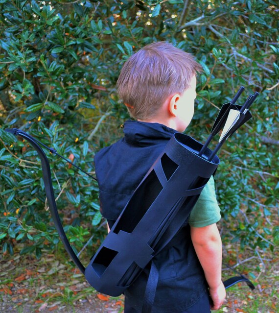 Hawkeye Quiver and Arrows FOR KIDS