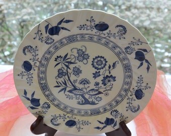 Vintage Johnson Brothers Plate - Dessert/Salad, Nordic Blue, Asian Onion, Swirled - Vintage - Fabulous!