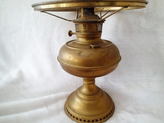 Oil Lamp B&H Bradley And Hubbard Antique Brass Oil Lamp