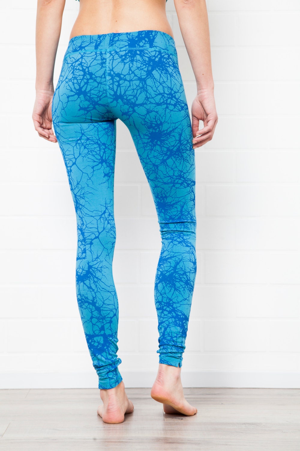 TURQUOISE LIGHTENING LEGGINGS Yoga Tights Dance Wear