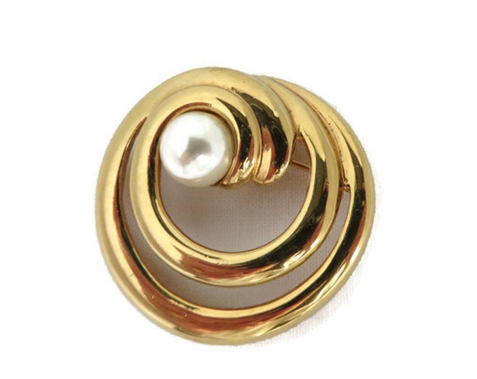 Napier Brooch - Vintage Faux Pearl Circle Brooch Pin, Perfect Gift, Gift Box