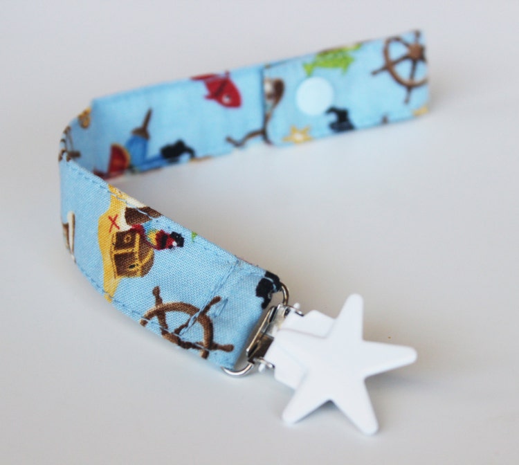 Universal Pacifier clip Soothie pacifier by BlackBunnyCreations