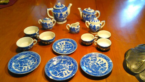 blue willow childs tea set