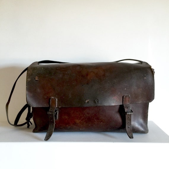 Leather Wine Carrier >> French Antique Leather Bag French Electrician's Bag Leather Wine Carrier >> French Antique Leather Bag French Electrician's Bag