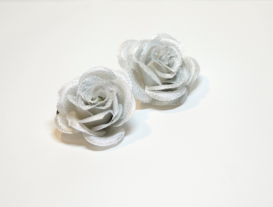 Wedding silver hair clips Lurex roses Set of 2 gray head piece
