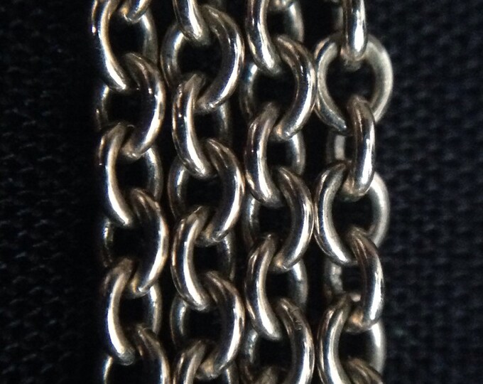 Storewide 25% Off SALE Vintage 14k White Gold Chain Link Designer Necklace Featuring Elegant Style Finish