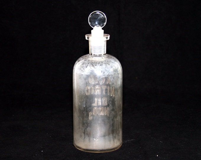 Storewide 25% Off SALE Antique Glass M.B.W Millville Company Dil Nitric Acid Pharmaceutical Chemical Bottle Featuring Original Embossed Word