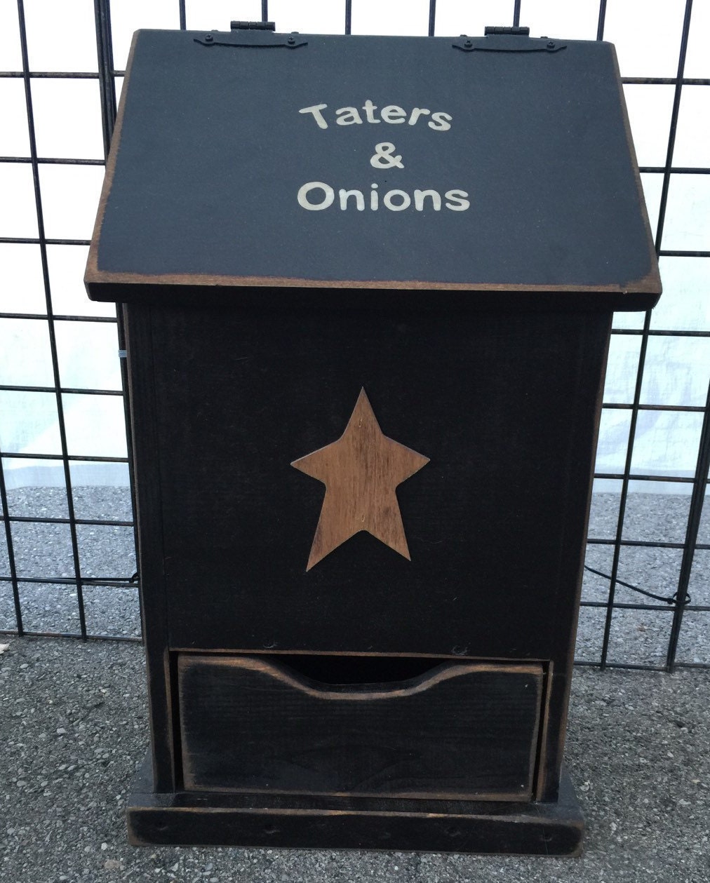 Potato and Onion Bin...Tater Bin Primitive Distressed