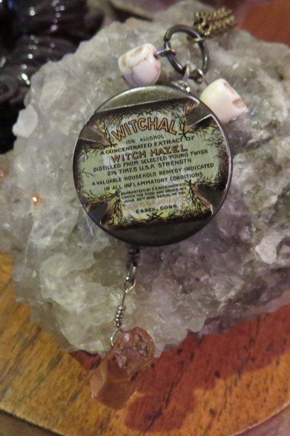 Witch Hazel Tin crystal skull necklace