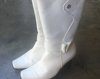 Vintage Mod White Anna Mid-Calf Boots Sz. 5 1/2