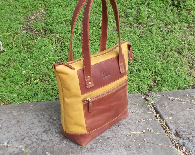 Leather Handbag, Leather Shoulder bag, Leather tote bag, Zipper Tote bag, Large tote bag, Large woman bag, Leather bag with zipper