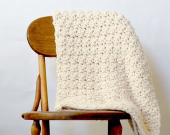 Crochet Chunky Blanket Pattern, Chunky Icelandic Cream Blanket Pattern, Easy Crochet Afghan Pattern, White Lapghan pattern, Big Yarn Blanket