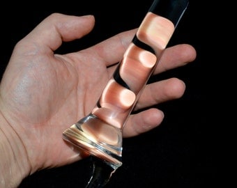 Dildo with Wide Flare and Handle - Handblown Glass - MATURE