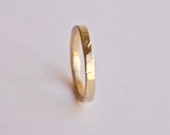 Gold Wedding Ring - 18 Carat - Flat Hammered Texture - Simple - Minimal - Rustic Wedding Band - Yellow Gold - Unisex - Men's Women's