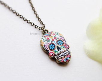 Sugar skull necklace, Vintage Style skull necklace, antiqued brass, Layering necklace, Skull illustration, Everyday necklace