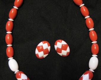 Avon 1987 Red and White Necklace with matching Earrings