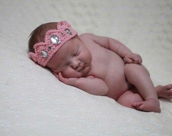 Pink Crochet Newborn Baby Crown Princess Girl Rhinestones Photo Prop Baby Shower Gift First Birthday Party Crown New Born Photos