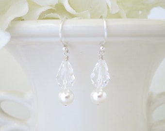 Simple crystal and pearl drop earring, Swarovski bridal earring, Pearl and crystal wedding earring, Bridesmaid earring