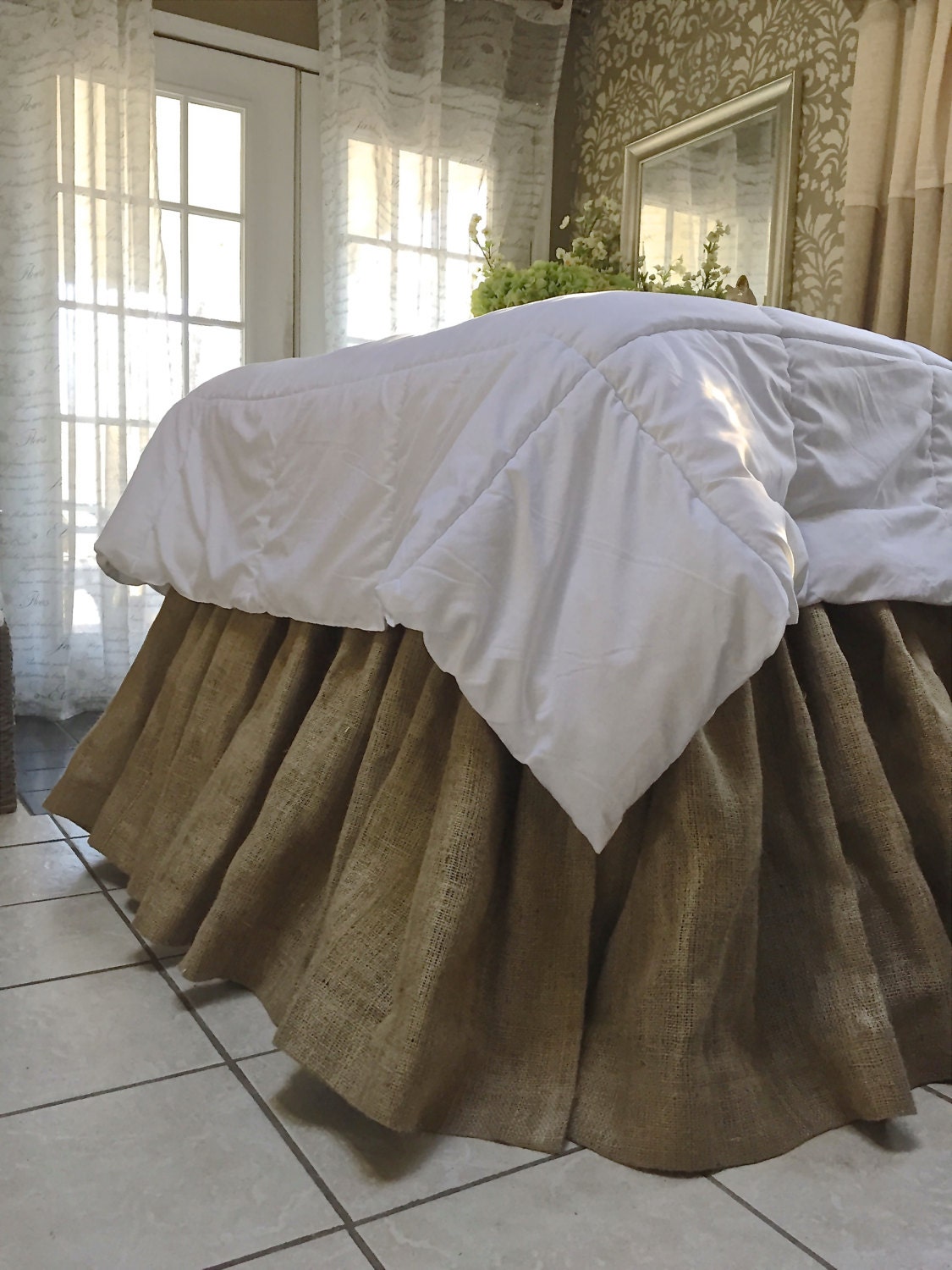 Farmhouse rustic Burlap Bedskirt