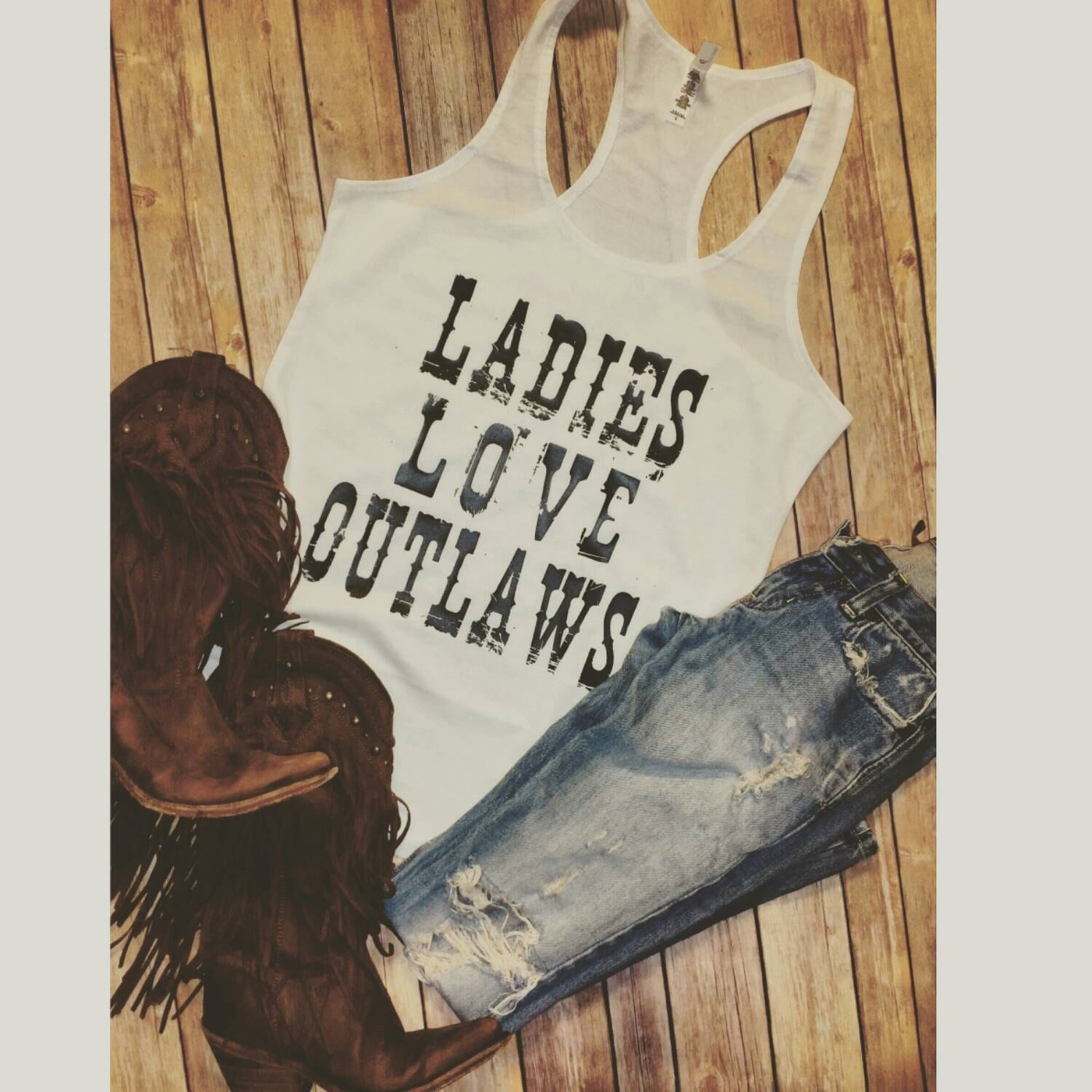 ladies love outlaws t shirt