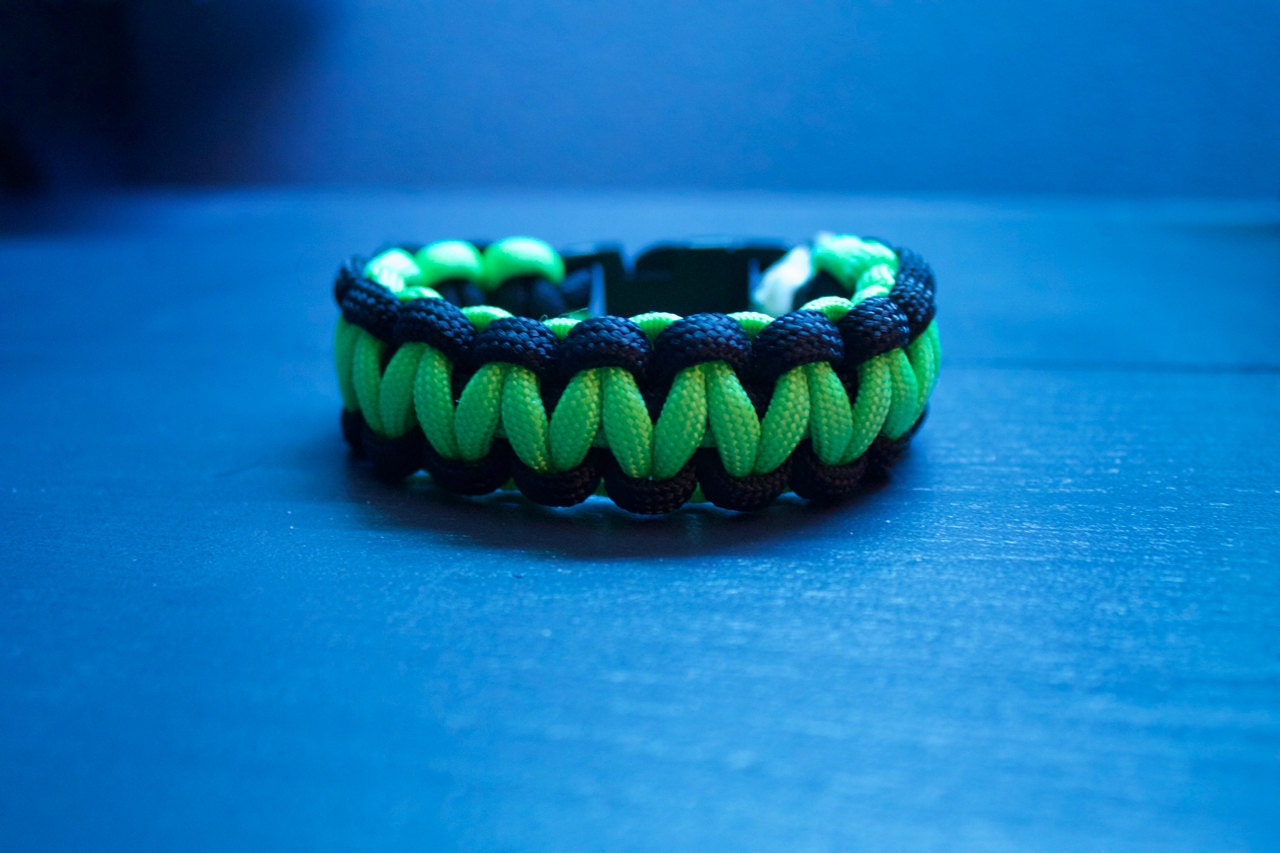 Black and Green Paracord Bracelet