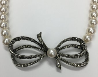 Vintage Costume Jewelry- Pearl Necklace with Silver and Rhinestone Bow