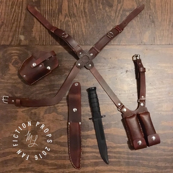 Uncharted Chloe Frazer Gun Holster W/ammo Harness and Knife