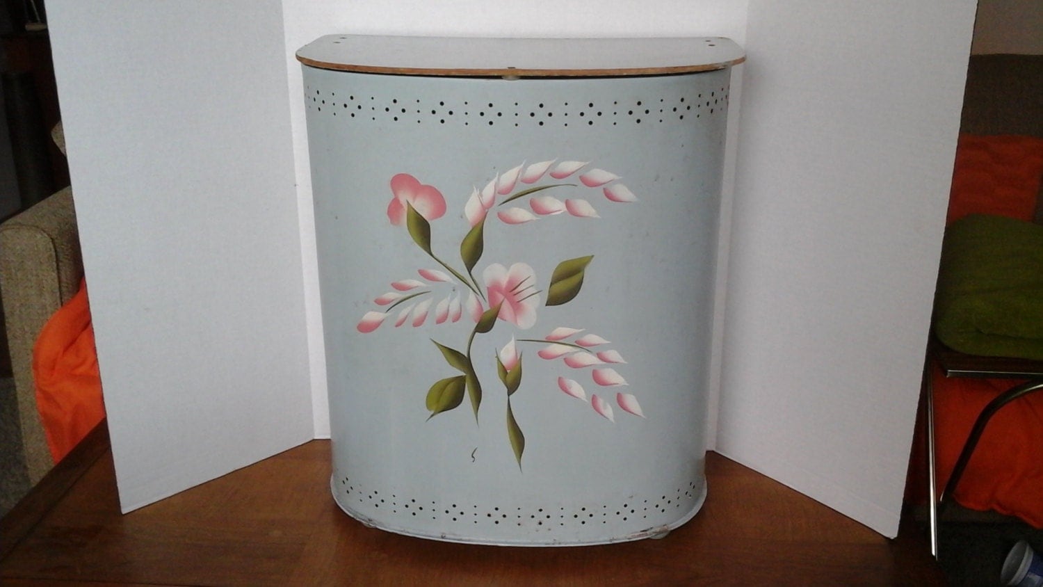 Metal Laundry Hamper Vintage 50s Chatham Blue Hand Painted Metal Laundry Hamper Vintage 50s Chatham Blue Hand Painted