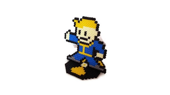 Figurine Fallout Pip Boy Pixel Art Hama Beads by Multivers