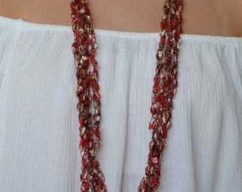 Scarlet Fields (Ladder Yarn Necklace)